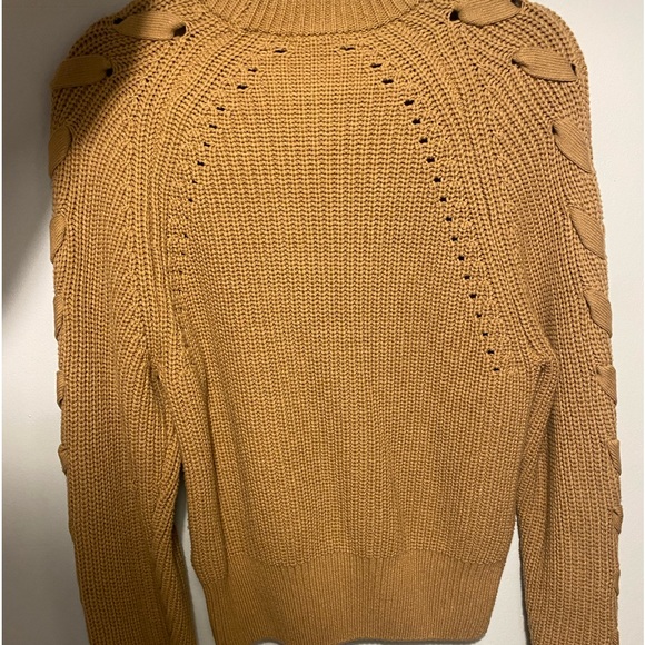 Never worn H&M crewneck knitted sweater - Picture 2 of 4